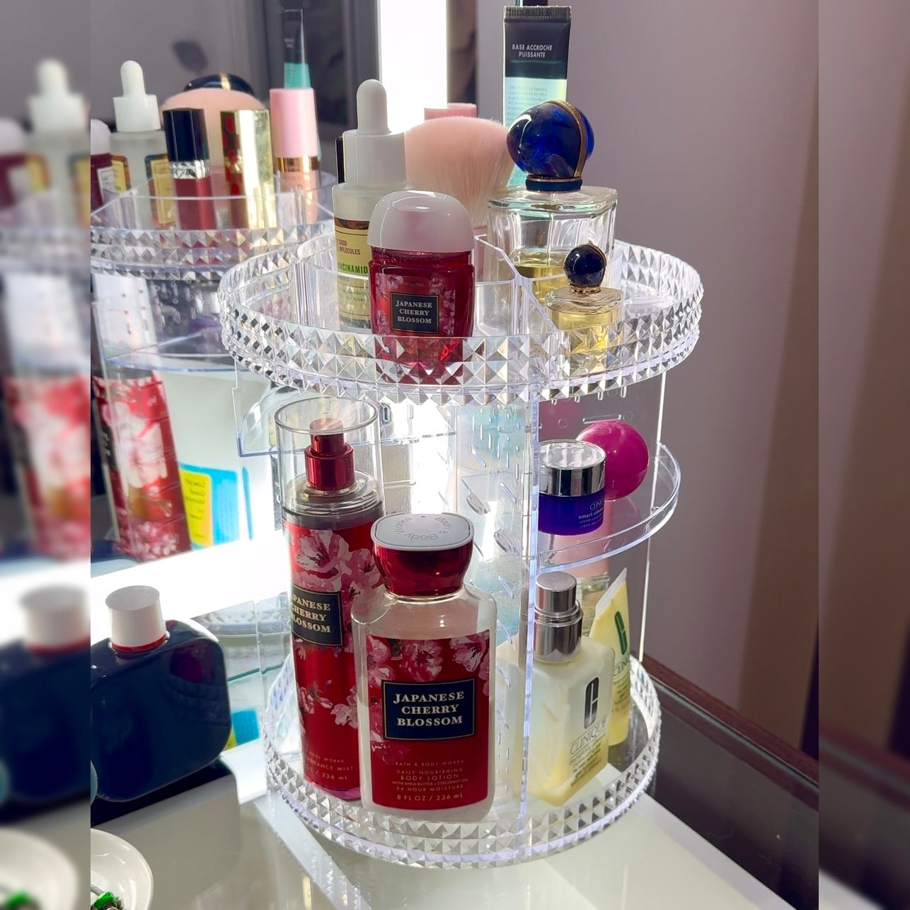 Organizador de maquillaje acrílico de lujo 360°